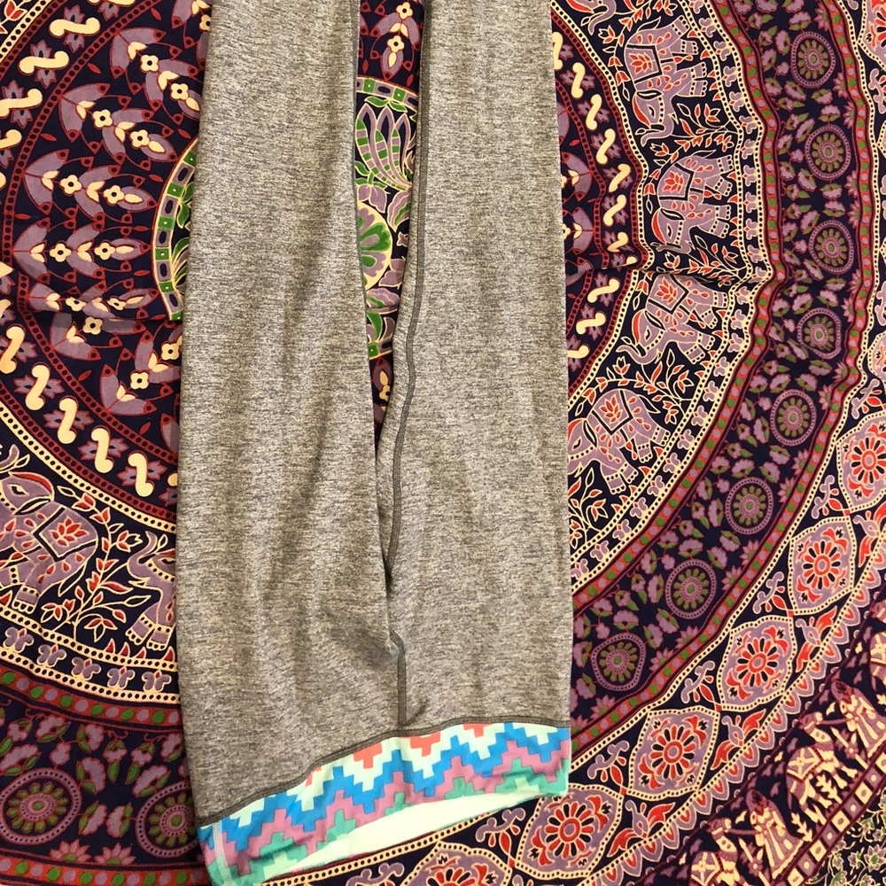 Grey ivivva leggings